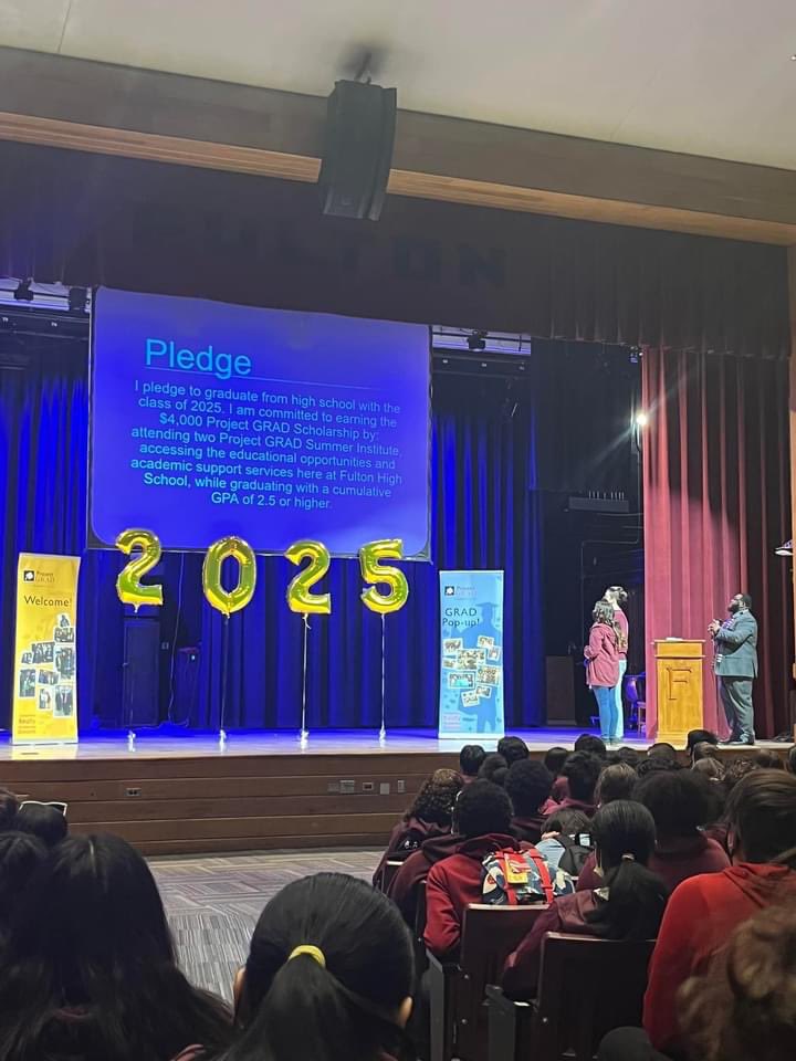 FultonHS2025's tweet photo. The Class of 2025 has taken the pledged to never settle for anything less than to graduate on time and with at least a 2.5 GPA! This group can definitely accomplish this goal!! https://t.co/CWF7vUz4ba