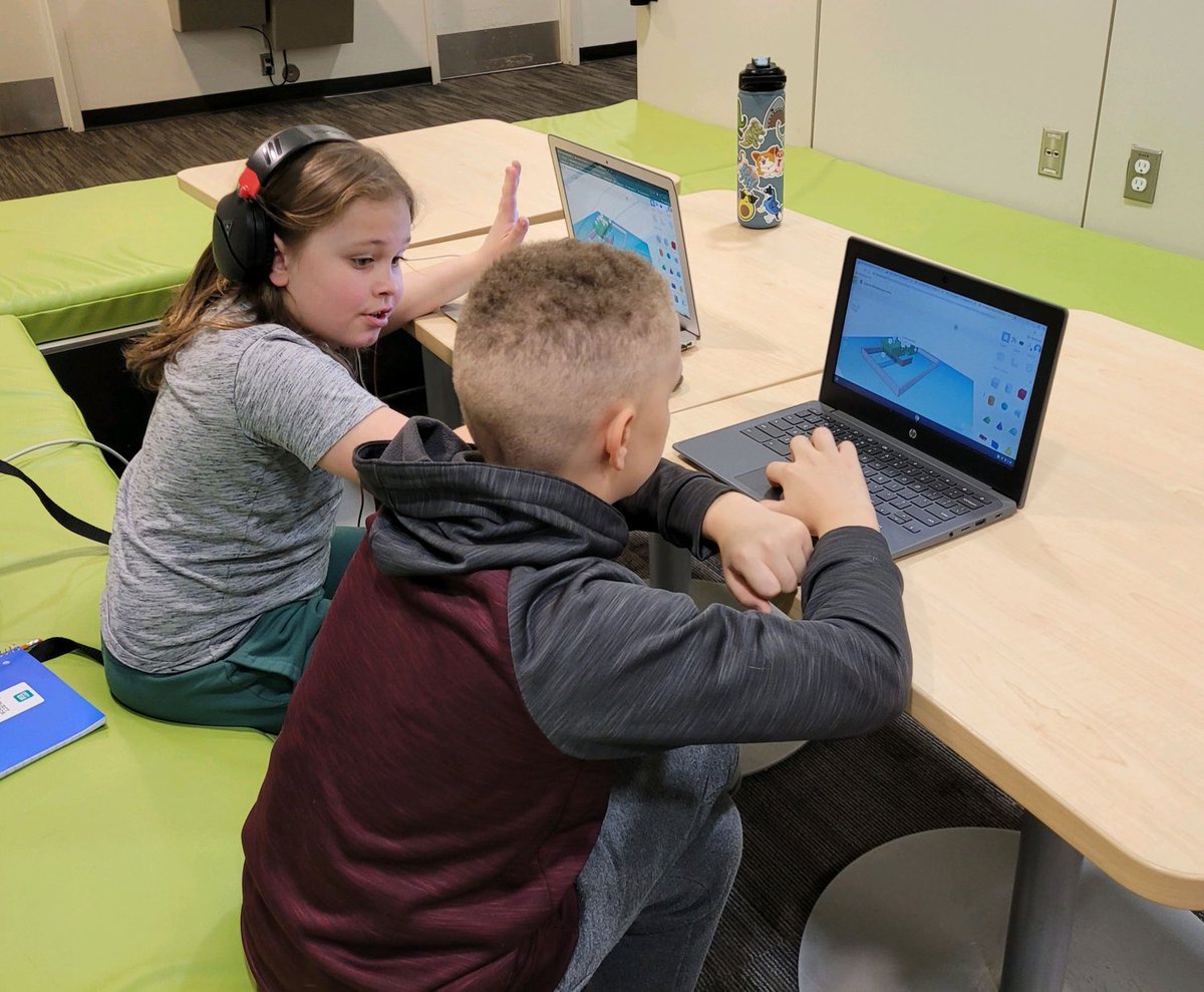 Laura DLG tweet media