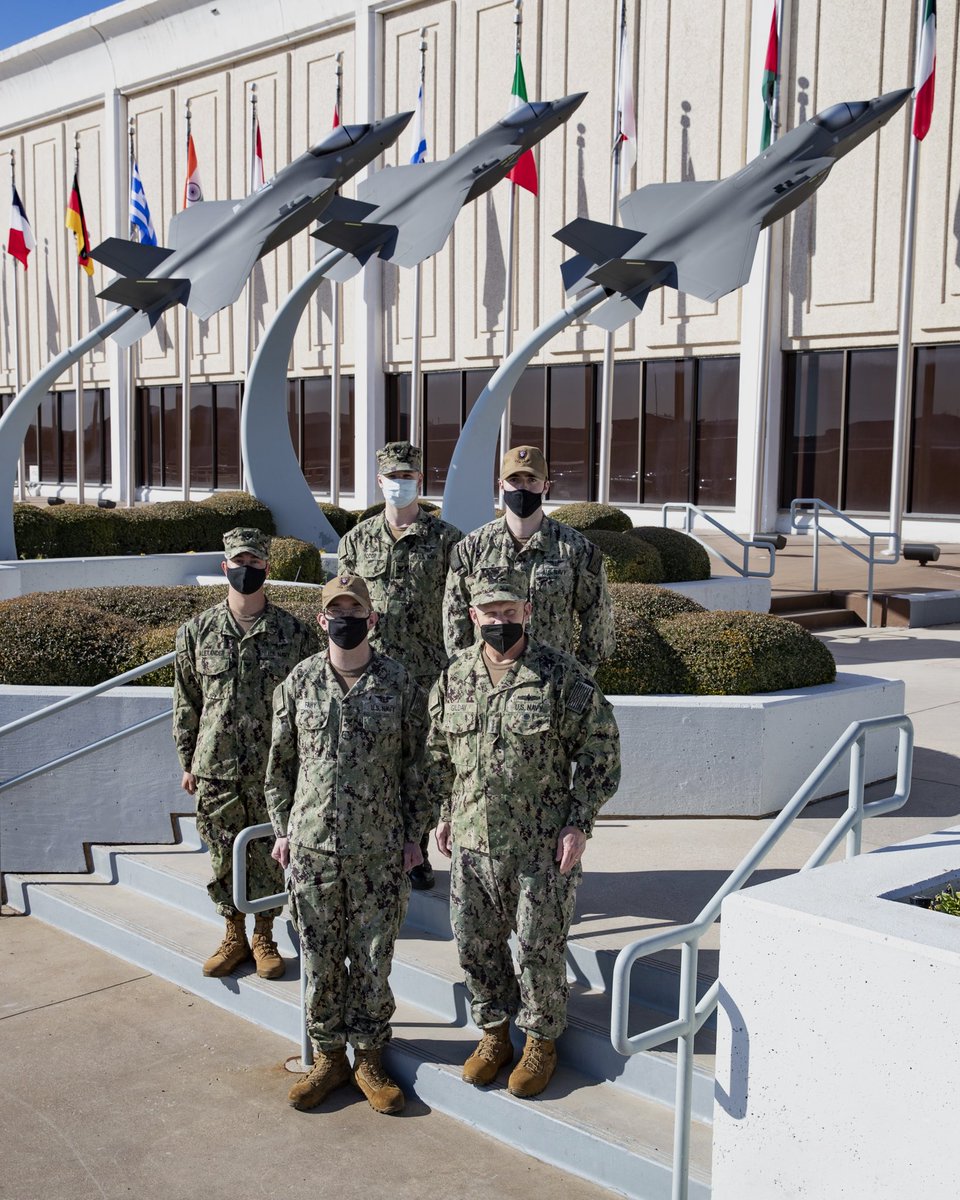 thef35 tweet picture