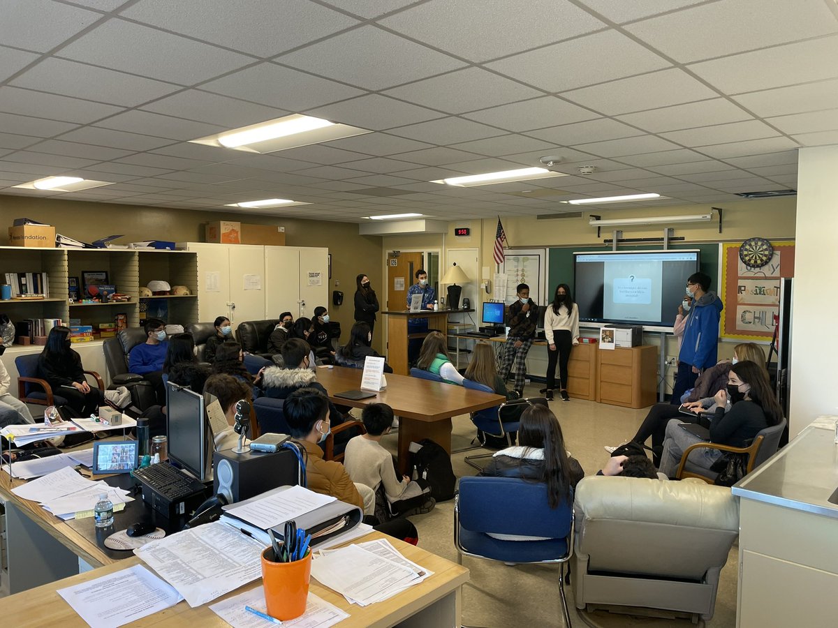 Youth Decide/SteamBites &amp; Jmac  students spent the past 2 days presenting to the HS Health classes on stressors and effective ways to de-stress. Sometimes the best way to get students to open up is by having their peers discuss meaningful topics with them. #jerichohs <a href="/Drdsmith20/">Danielle Smith, PsyD</a>