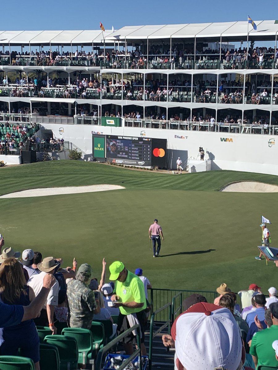 courtneyborman's tweet photo. 16th Hole!!!! ⁦@WasteManagement⁩ #FunNtheSun https://t.co/hn5mudGQfX