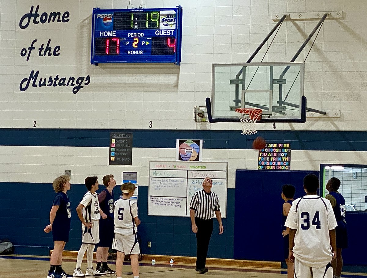 CoachMartinLuft's tweet photo. Mustangs play Callanan at Merrill this afternoon. Great to see you Mr. Hoeg. #MerrillMagic https://t.co/Ix32mWJeWK