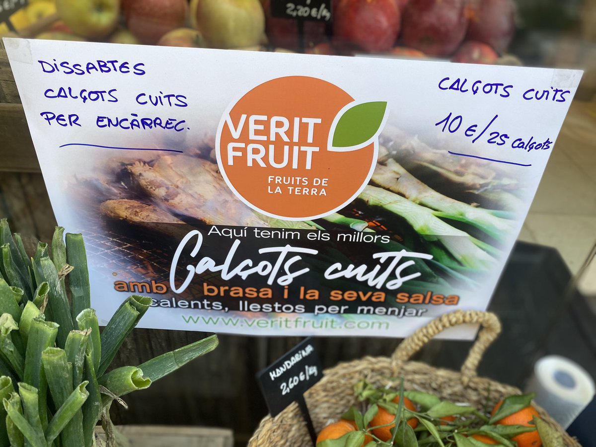 veritfruit's tweet photo. els calçots cuits i crus cada dissabte per encàrrec ☎️ https://t.co/blPTy4X9At https://t.co/0V5EyoR3vC