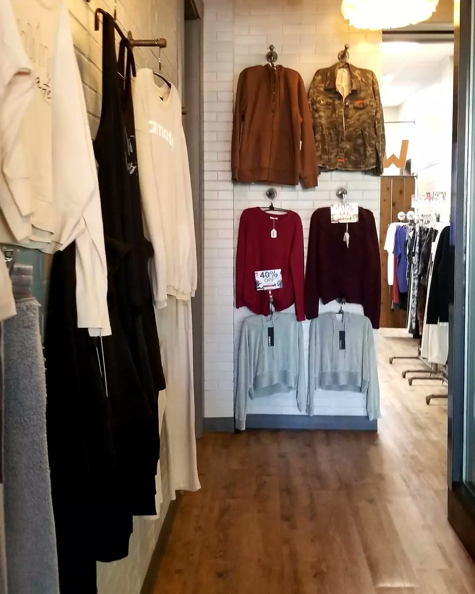 Mass Ave Indy (@massaveindy) on Twitter photo Check your cold winter toes and woes at the door with <a href="/TheHotRoomYoga/">The Hot Room</a>! Did you know the studio is heated to 105°F with 40% humidity? If you're a seasoned pro yogi, or a beginner, we reccomend you give it a try! Go to: thehotroom.com and to IG at:
shorturl.at/iuGM6 Check your cold winter toes and woes at the door with <a href="/TheHotRoomYoga/">The Hot Room</a>! Did you know the studio is heated to 105°F with 40% humidity? If you're a seasoned pro yogi, or a beginner, we reccomend you give it a try! Go to: thehotroom.com and to IG at:
shorturl.at/iuGM6