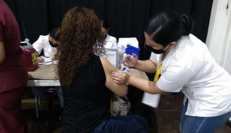 Pondrán vacuna de refuerzo a personas de 30 a 39 años en 14 municipios #Sonora ow.ly/pTK950HSirY