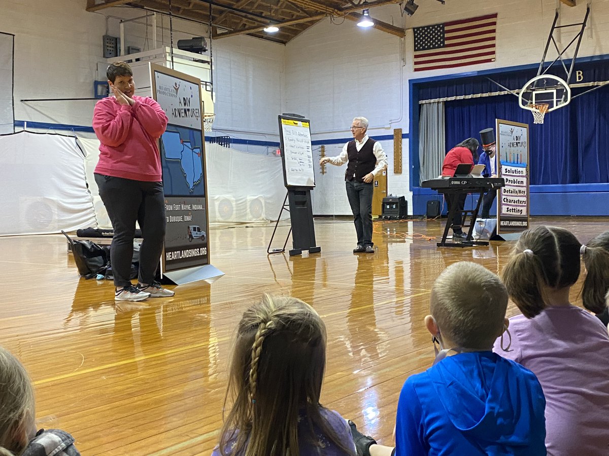 Maestronance's tweet photo. Having a great time in Dubuque with @heartlandsings vocal artists Cassandra Stith and Seth Allen. We are working with nearly 3000 elementary students, and presenting a concert at the Dubuque Museum of Art. Thanks Dubuque Arts Council and @DubuqueArt #aDIYAdventure https://t.co/yuWshBy4nT
