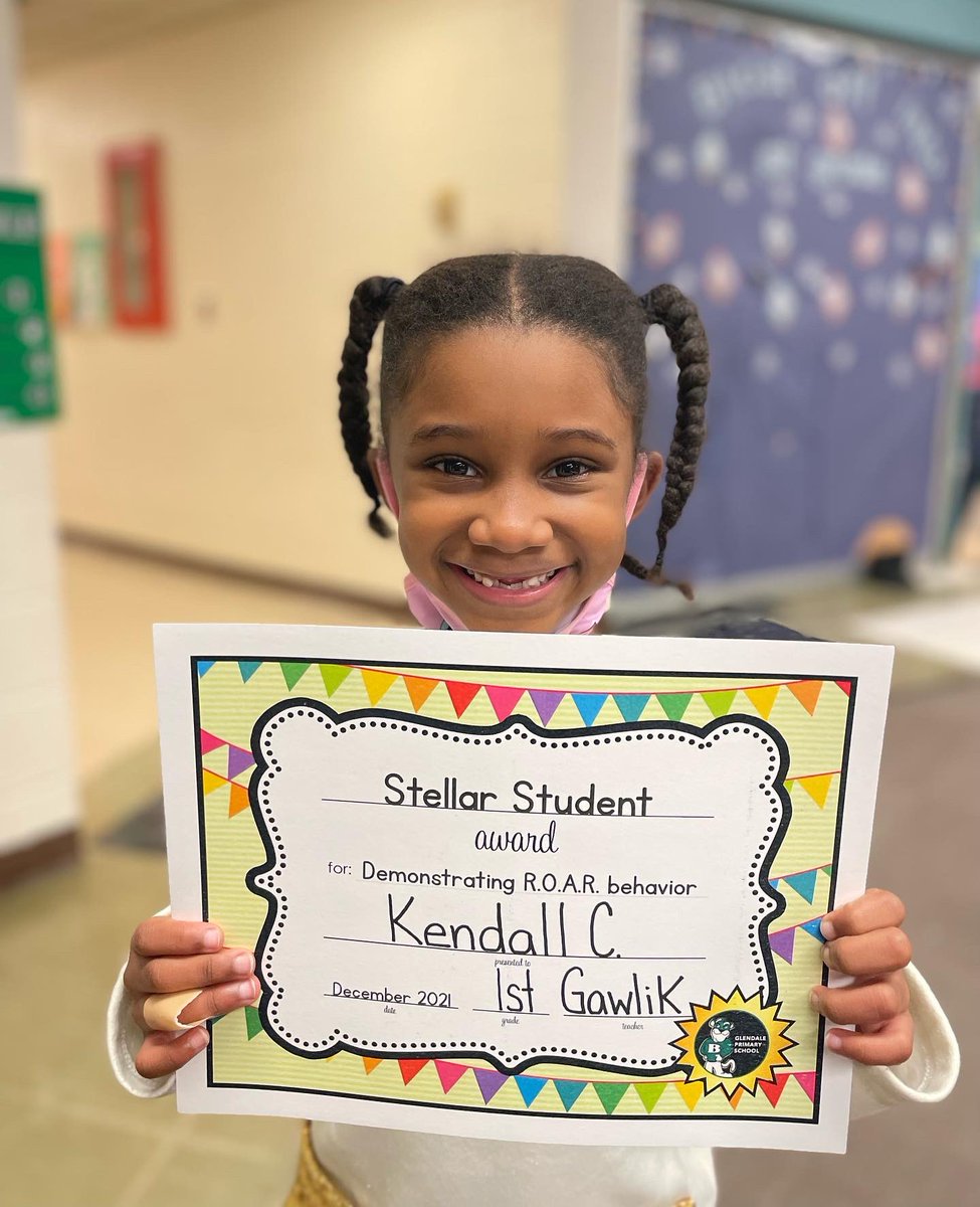 BCSDGlendale's tweet photo. 1/3 Glendale staff would like to recognize some of our Stellar Students! These students have worked hard to demonstrate R.O.A.R. behavior on a consistent basis. Way to go! 🎉

#BCSD #BCSDGlendale #PBIS #ROAR #StellarStudent https://t.co/xarzHD6kGT