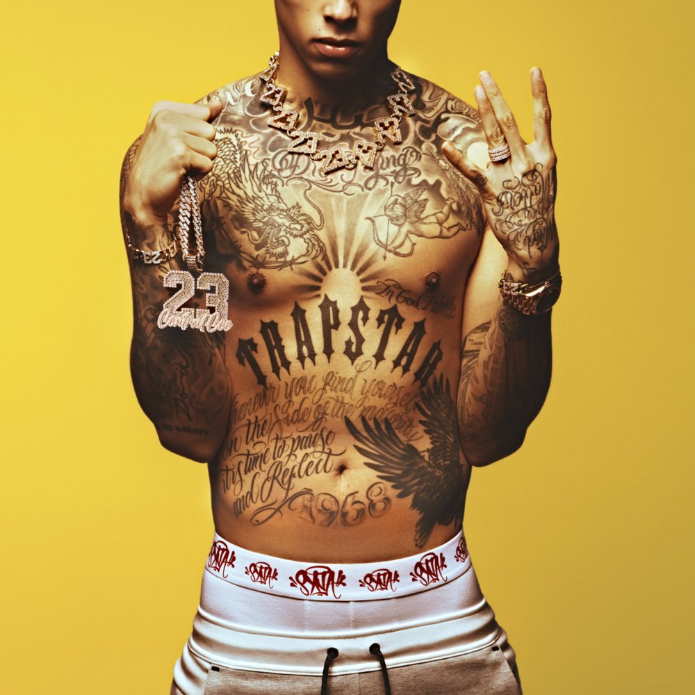 UKRapDaily's tweet image. New Music Friday (11/2)

Projects:
Yungen - Passionate &amp;amp; Paranoid

Singles:
Central Cee - Khabib
D Block Europe - Made You Smile (ft. AJ Tracey) (video)
M Huncho - Warzone (ft. Headie One)
Russ - Reggae &amp;amp; Calypso (ft. Buni &amp;amp; YV)
Giggs - The Family (ft. Tiny Boost)