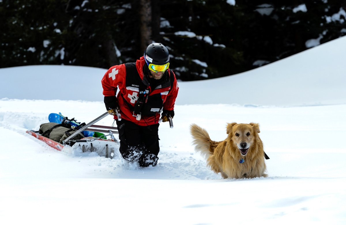 From @VailMtn: We're grateful for Vail Ski Patrol every day, but especially today on International Ski Patrol Day. ⛑️ 


#Ski #Skiing #Vail #InternationalSkiPatrolDay #EMT  #SkiSafety #Colorado 
#Olympics2022 #Beijing2020 
@SkiPatrolPNWD @East_SkiPatrol