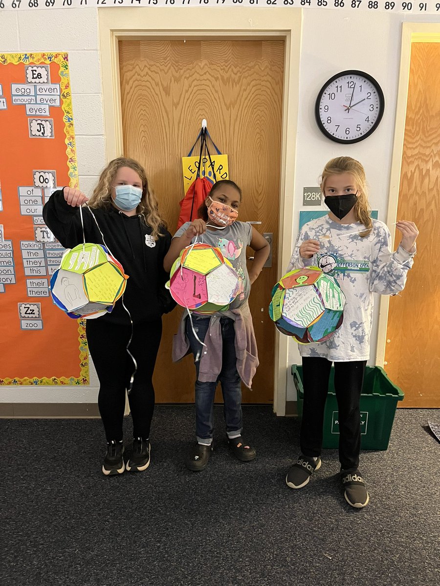 khoov78's tweet photo. Some more finished projects! These girls used Bloom’s Taxonomy to create a 3-D project about the novel, “Hatchet.” @Lead_Mine #bloomballs #creativity https://t.co/ceLqpstcjv