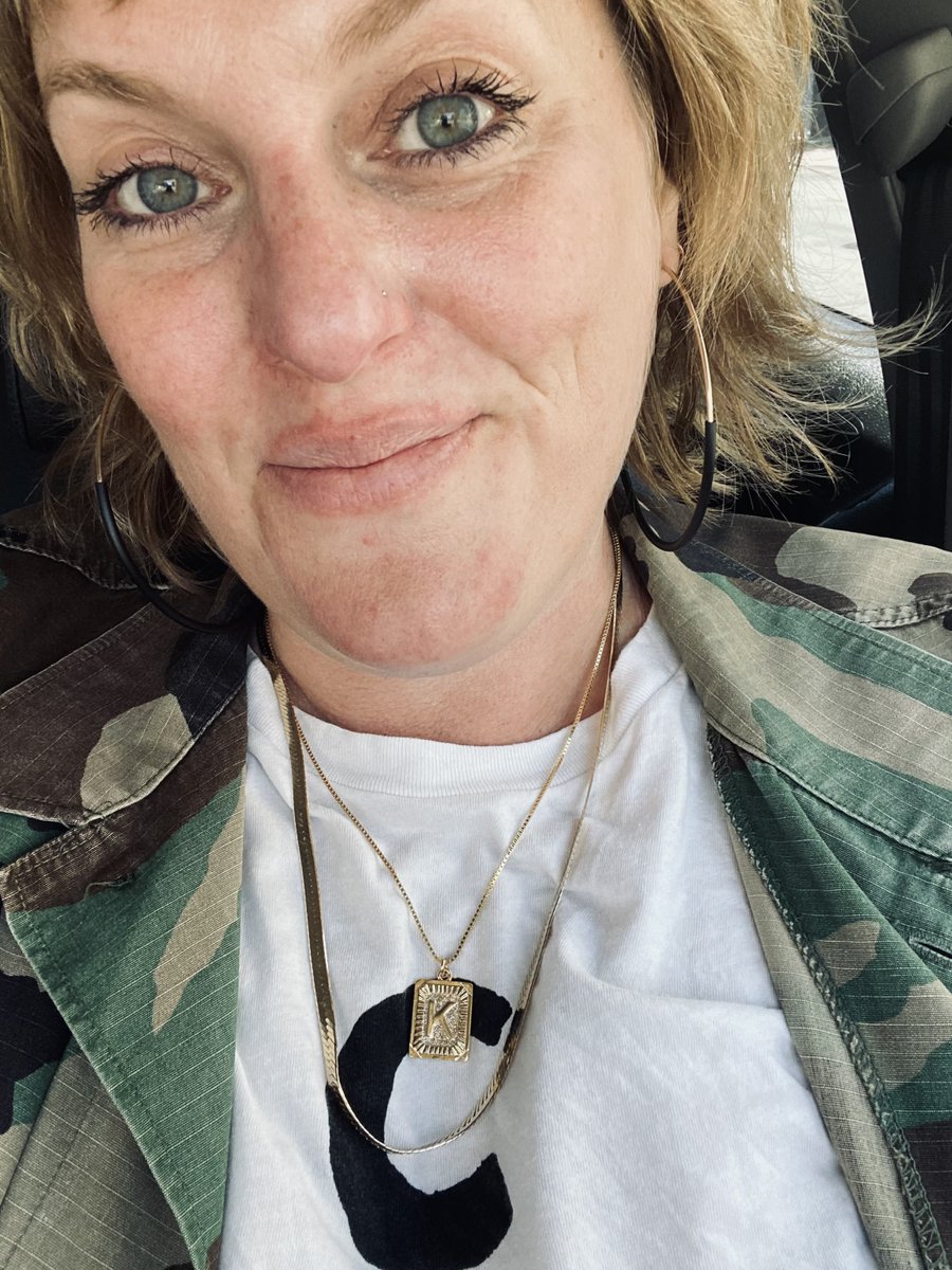 Huge congratulations to #wearesaatchi Music Supervisor, Kristen Hosack on being shortlisted in the Guild of Music Supervisors Awards for her work on the “Lexus Sparks” campaign in the Best Music Supervision in Advertising category.