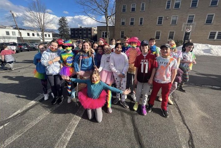 SaintJohnSchool tweet media