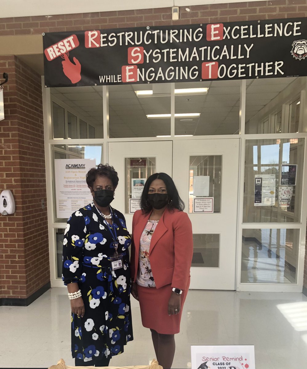 LoriHuston_07's tweet photo. Thank you, Mrs. Shaw @nikki_18724, for an amazing “Leader Shadow Day” at Dutchtown High School @DHS_HCS. It was a very rich experience that I will cherish for the rest of my days! @CynthiaMcCray19 #ASPIRE2022 #ShadowALeader @teamteemer https://t.co/U5kzoi7Kmx