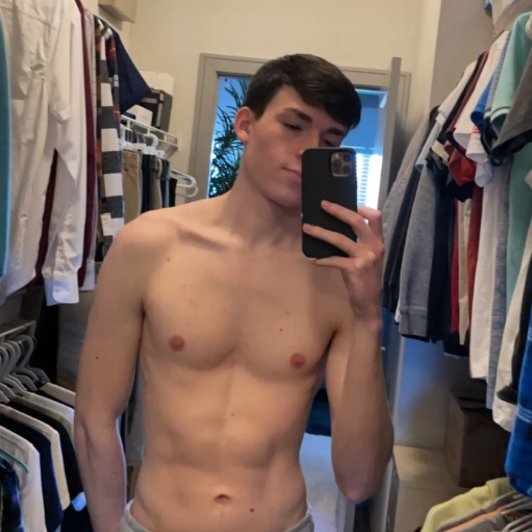 DLernce's tweet photo. Can i cum to you lmao🤣🤡 https://t.co/09TgwjYrMF