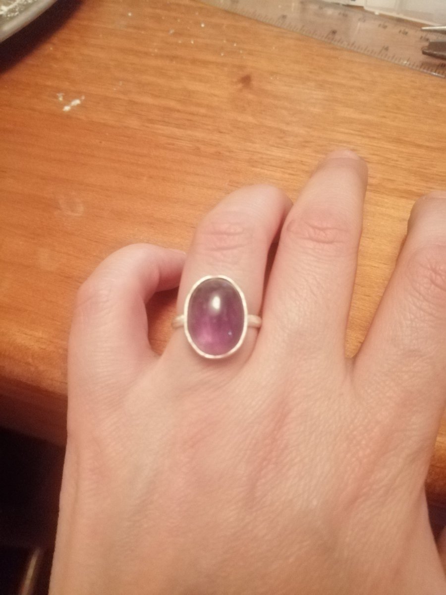 almaritmica1's tweet photo. Esta muy difícil vivir siendo independiente y además con covid+
Me quedan estos 3 anillos. Hechos a mano desde 0 plata y piedras Onix, amatista y cuarzo verde.
Puedo hacer envío...
Los estoy rematando.
Tallas 15, 16 y 17.
Ayude con un RT por favor 🙌 https://t.co/YCMVXWV6b4