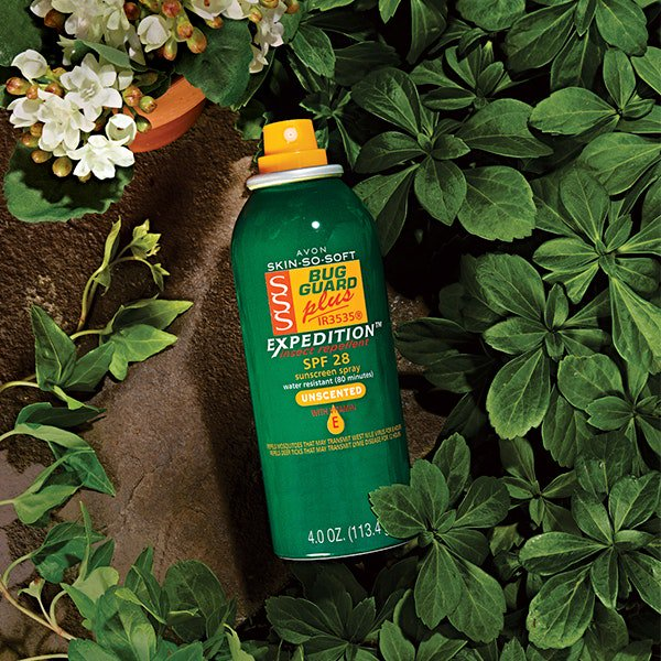 AvonLadyNJ's tweet photo. Need a #FlyRepellent for #blackflies and #sandflies? 

Try Avon #SkinSoSoft #BugGuard Plus IR3535. 

It also repels effectively repels mosquitoes, deer ticks, gnats, no-seeums, and biting midges. https://t.co/kBS0IDLuSi https://t.co/T5e5iYWRm9