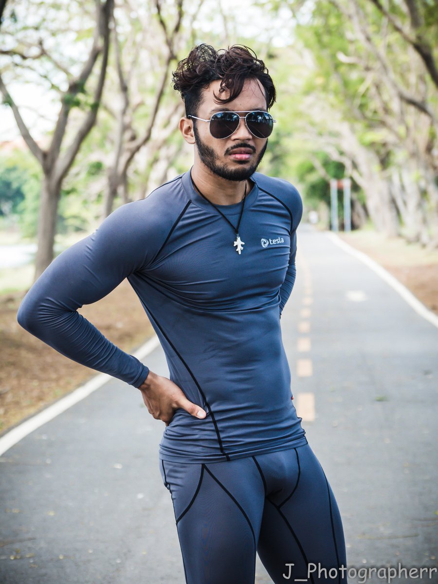 รัดกล้ามแน่นๆ