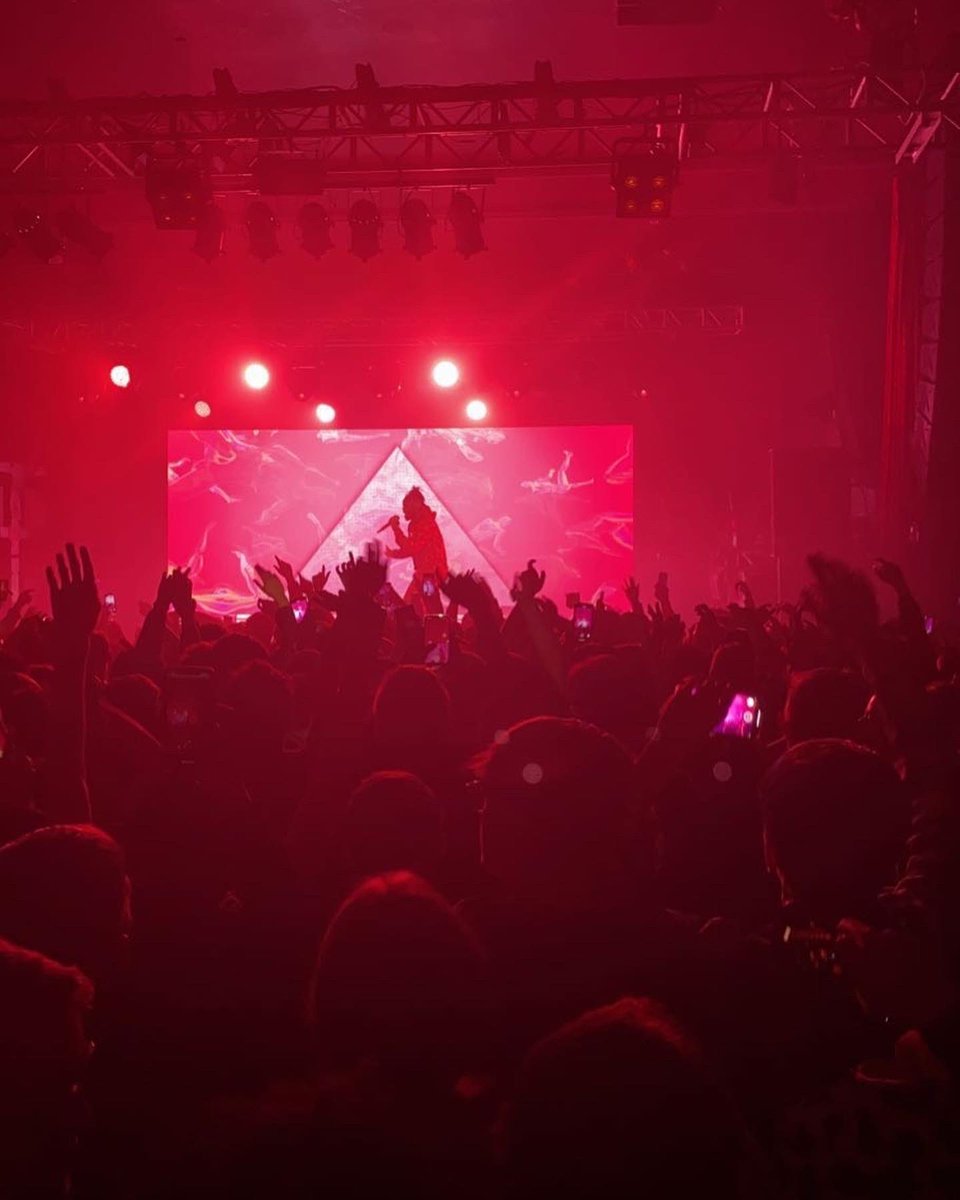 Henry_Howarth1's tweet photo. @KSI 2022 AOTP Tour https://t.co/b5tqZa8ieo