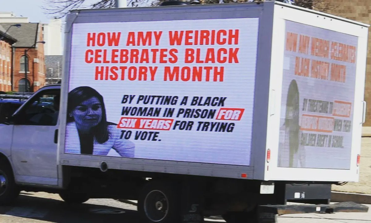 cardelljo's tweet photo. I'm not sure they make a Black History Month card for how Shelby County DA Amy Weirich celebrates it...she clearly doesn't understand the assignment for an ethical, fair, transparent DA that we deserve...
#WeDeserveBetter
#NotMyDA
#ByeAmy
#VoteFairness
#VoteJustice
#VoteAug2022 https://t.co/MGx52zf301