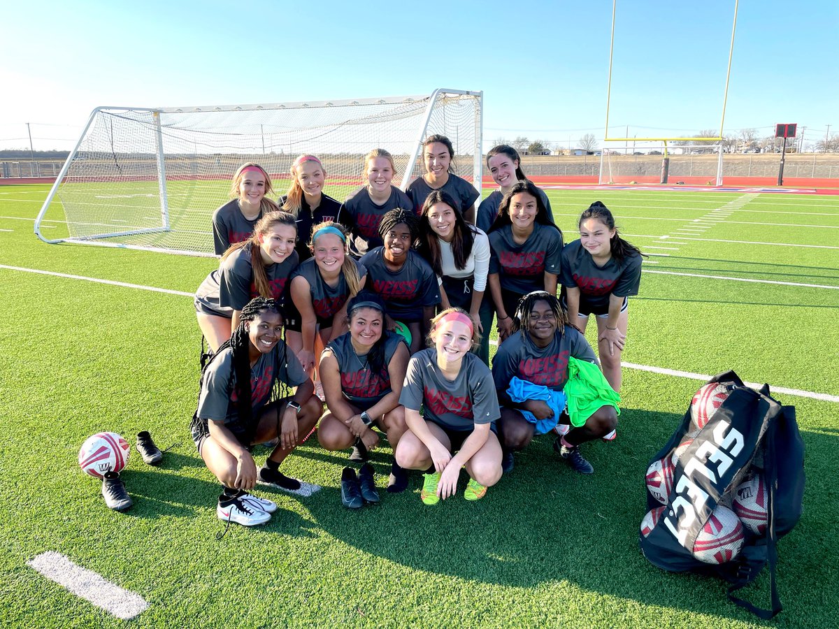 Weiss Volleyball tweet media