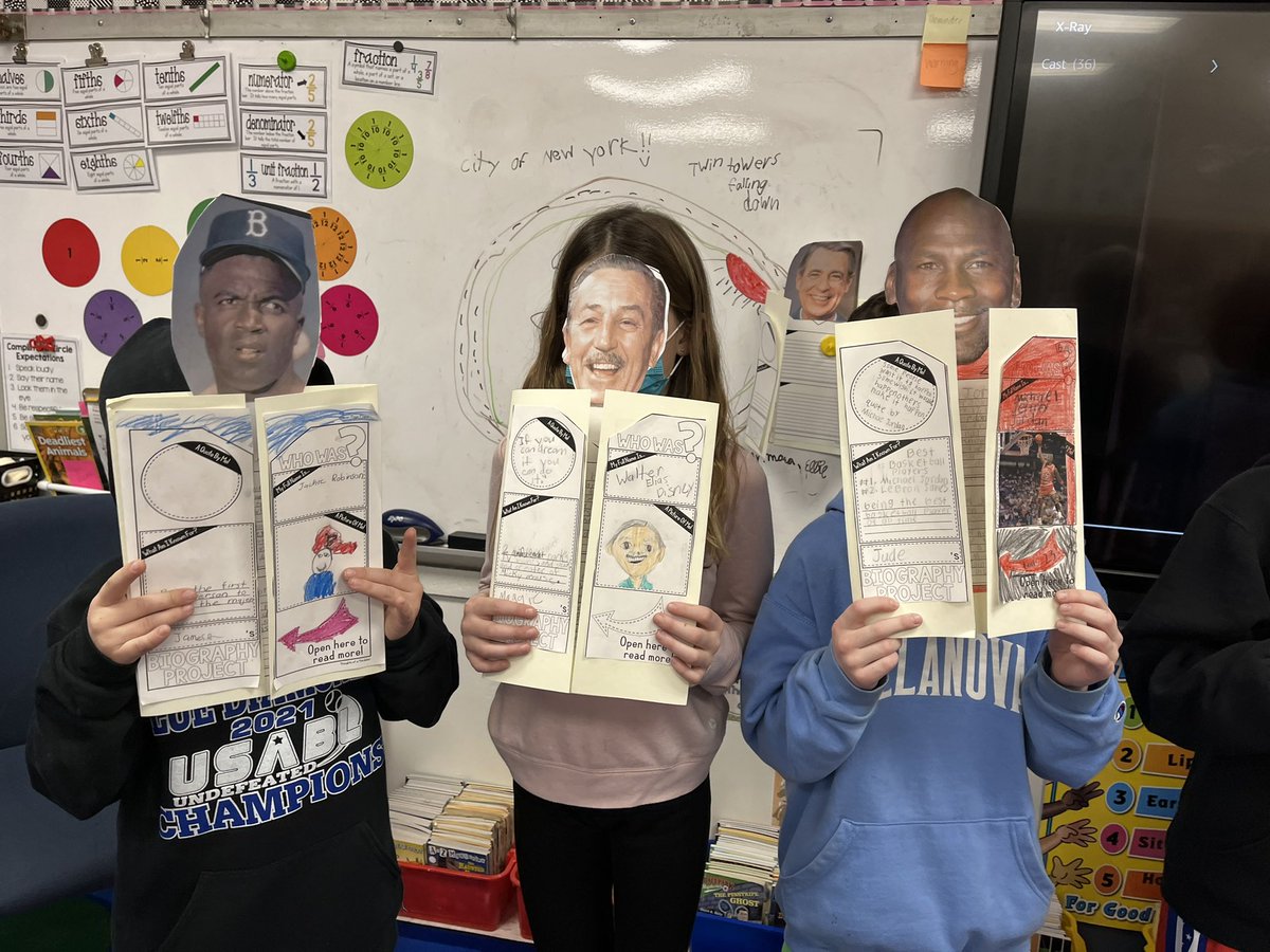 Cannons_Kinders's tweet photo. A star is born biographies! #FHLEADS https://t.co/uxI7Cms5Jo