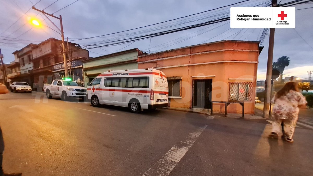 CruzRojaGT_'s tweet photo. Incendio en Guatemala 🚨

Incendio se registra en una vivienda de 2 niveles en la 10a. Avenida 5a. Calle zona 2 de Ciudad de Guatemala.

#CruzRojaGT se encuentra en el lugar en apoyo a CBM y CVB.

Hasta el momento no se reportan personas heridas. https://t.co/KyK54mppOh