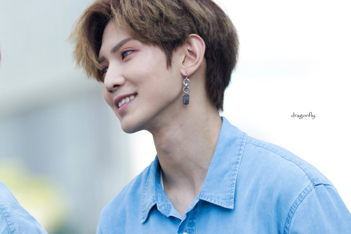 190622

The beauty this man holds is marvellous

#에이티즈 #강여상 #여상 #ATEEZ #YEOSANG <a href="/ATEEZofficial/">ATEEZ(에이티즈)</a>
