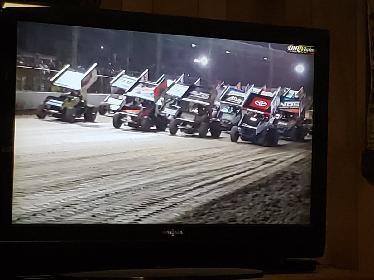 pa410sprinter's tweet photo. @WingedNation #tweetyourseat @WorldofOutlaws @dirtvision  watching from Sullivan County Pa at cabin.   Truck stuck in the snow but we have 🔥 and sprint cars.   All is good. Dig out tomorrow https://t.co/aDDgjzjESK