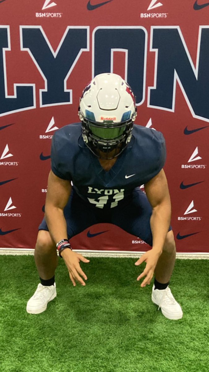 Lawrence Jones tweet media