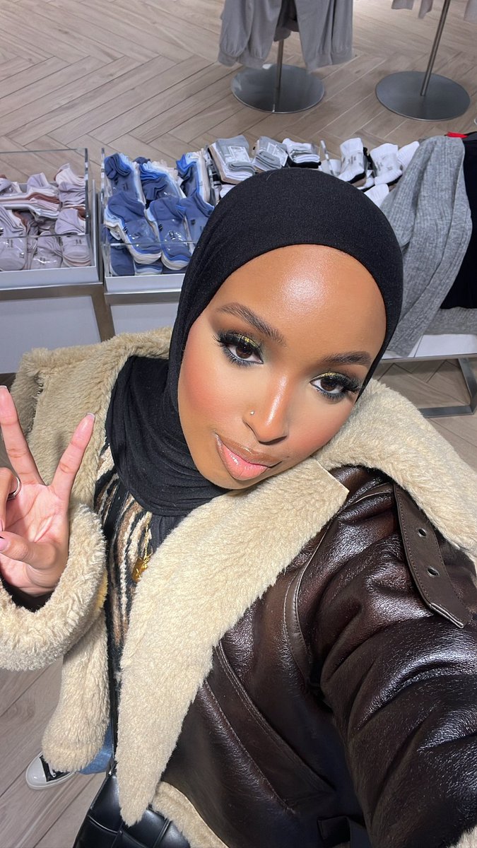 israslayed tweet media