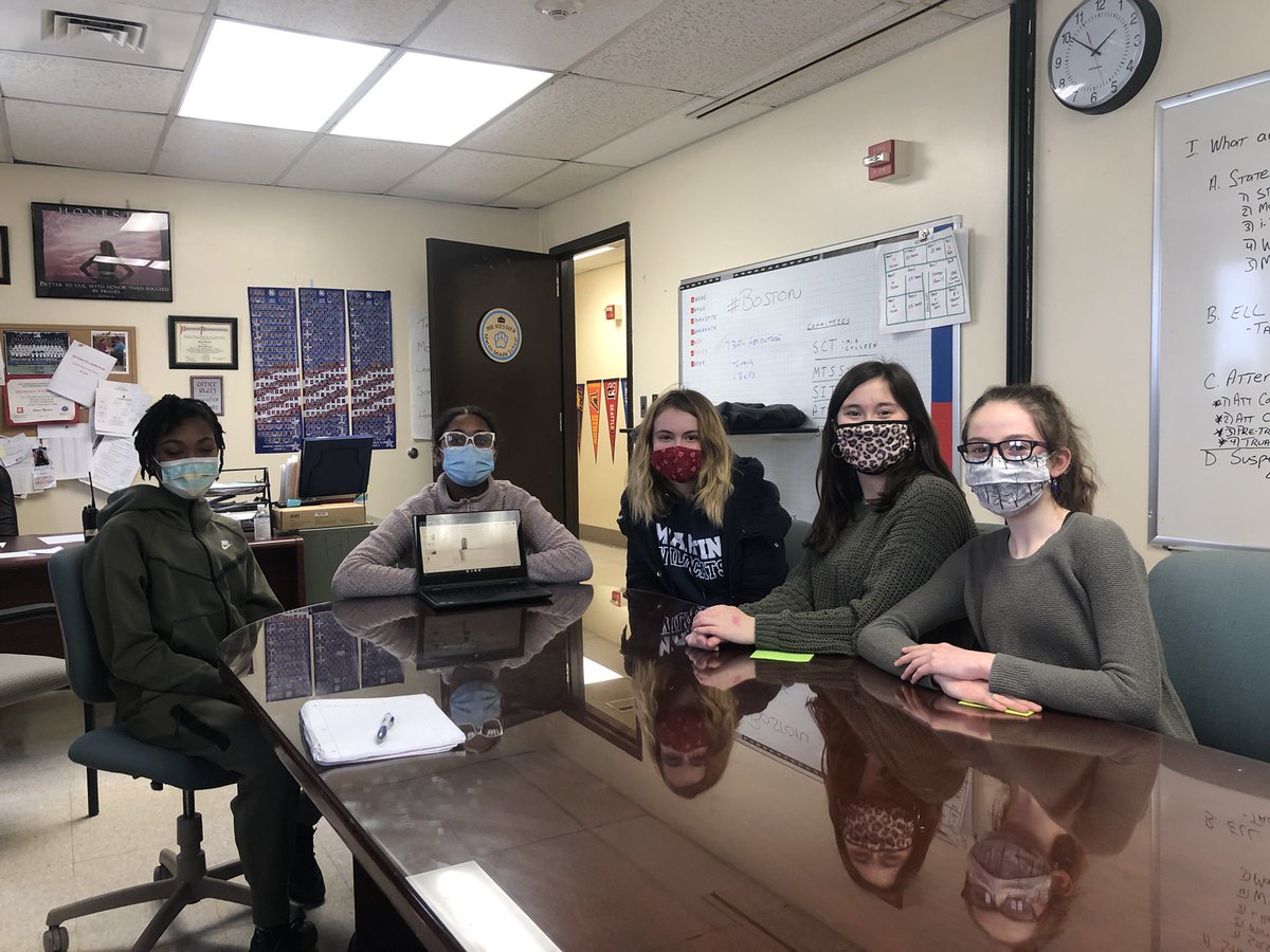 Members of <a href="/MartinWildcats/">Martin Middle School</a> newly created “Green Team” met with me today to present ideas on how to make the school more eco-friendly. Amazing group of students! @sandy_forand <a href="/amoran_amy/">Amy Moran</a>