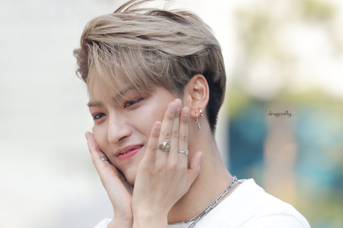190622 

🥺🥺🥺🥺

#에이티즈 #박성화 #성화 #ATEEZ #SEONGHWA <a href="/ATEEZofficial/">ATEEZ(에이티즈)</a>