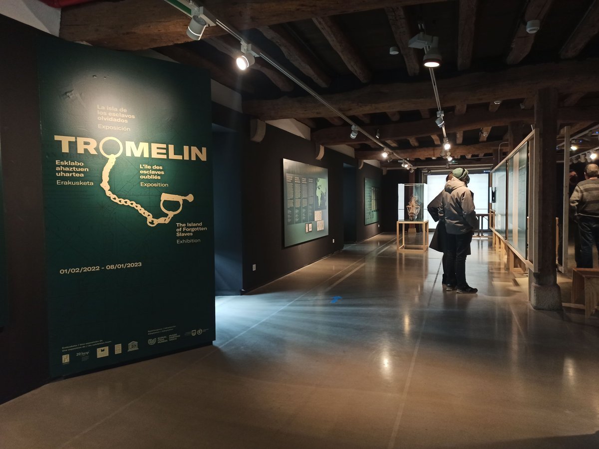 GRANOfficiel's tweet photo. À voir au musée @ItsasMuseoa (Donostia -San Sebastián) jusqu'au 8 janvier 2023, l'exposition "Tromelin, l'île des esclaves oubliés" en 4 langues  ! https://t.co/VO09jwpgp3