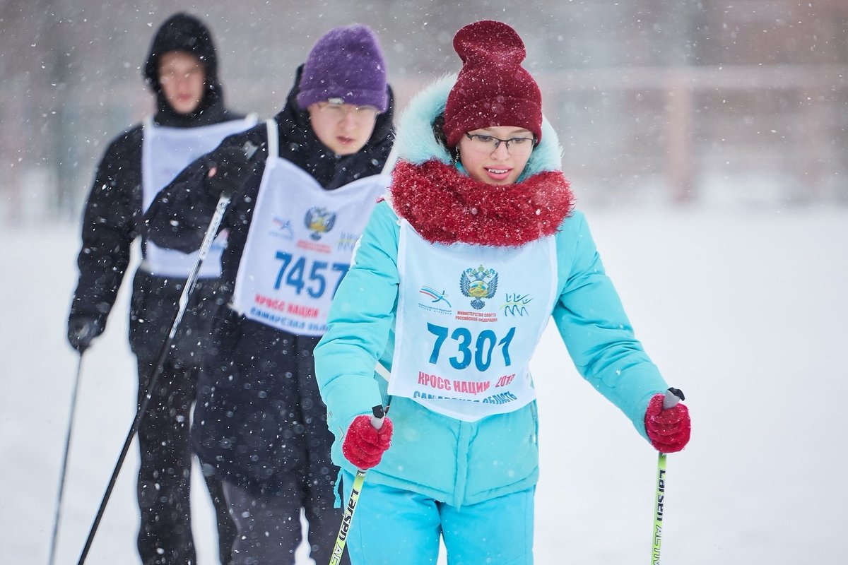 «Лыжня России - 2022».⛷
Почти 400 гимназистов на собственном примере показали, что со спортом не надо дружить, спортом надо заниматься!
Благодарим каждого участника и наших славных учителей физкультуры!
