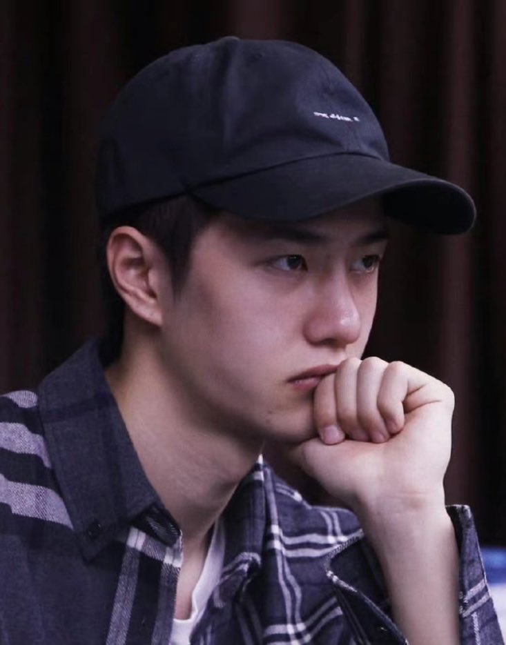 702universe2's tweet photo. ใครไหวปัยก่อนเรยข่ะ ;_; https://t.co/HfuZy6sbmX