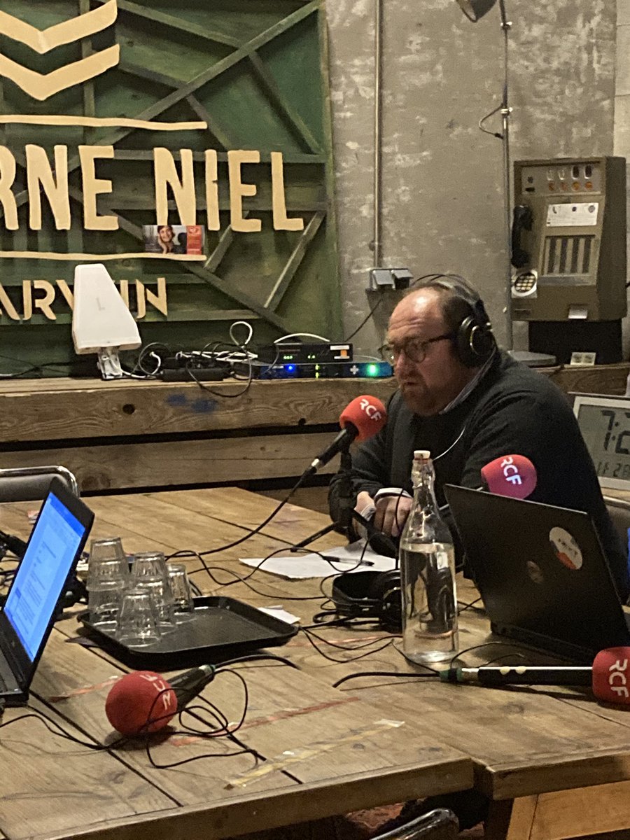 Notre premier invité du jour de #LaMatinaleRCF avec <a href="/simonmarty/">Simon Marty</a> est <a href="/vincentbouges/">Vincent Bougès</a> président <a href="/JA_Gironde/">Jeunes Agriculteurs 33</a> 🎙