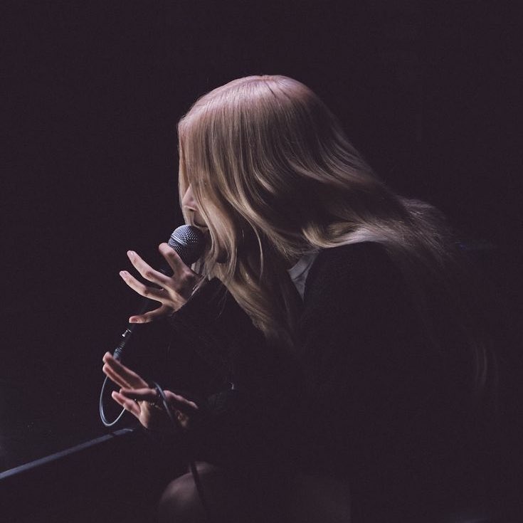 ROSÉ (@roseylook) on Twitter photo 