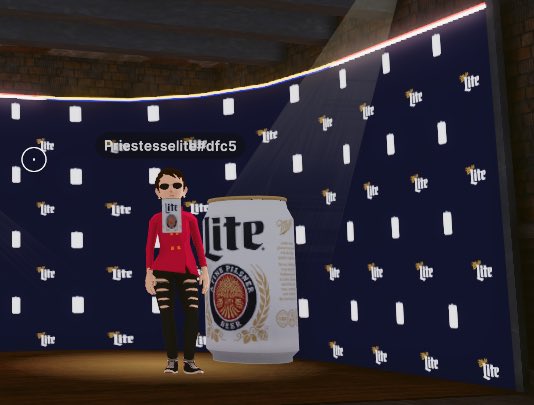 Priestesselite tweet media