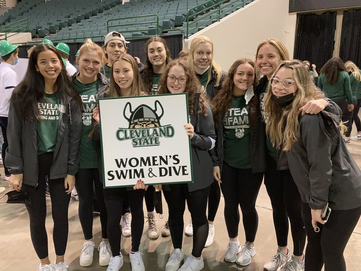 CSU_SwimDive's tweet photo. Proud of our STUDENT-athletes!
Amazing success in the classroom in the fall semester!
Thanks to @CSU_Athletics for a special recognition night!
#GoVikes #LadyVikes
#ProgressandProsper https://t.co/Mjr47FeHda