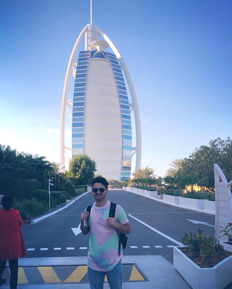 josedavidv05's tweet photo. Yo Dubai was lit! https://t.co/GEpJ9l3sG0