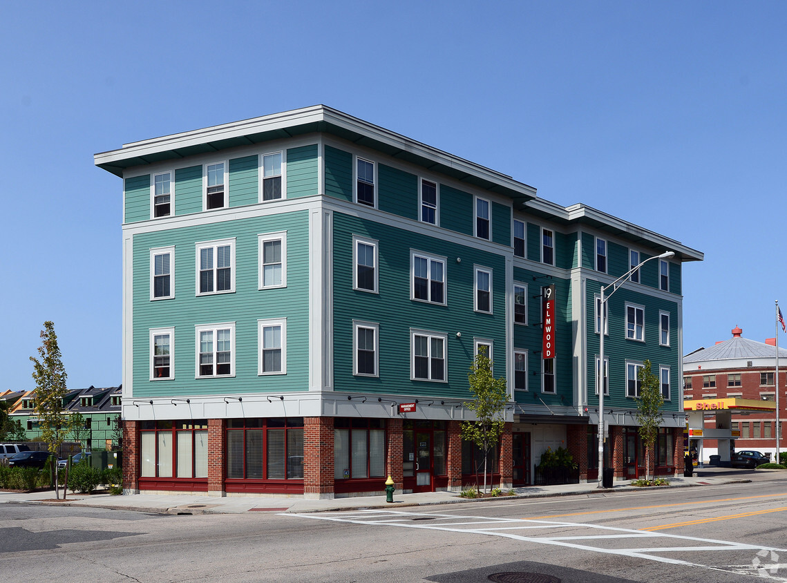 Cobylefko's tweet photo. Housing can be affordable, beautiful, fun, sustainable, &amp; diverse. It might take a bit more thoughtfulness, but  more people around the country are proving it can be done very well!

22 affordable homes (&amp;retail) replaced a vacant lot, designed by Union Studio, developed by SWAP https://t.co/vn0LHGIWuu