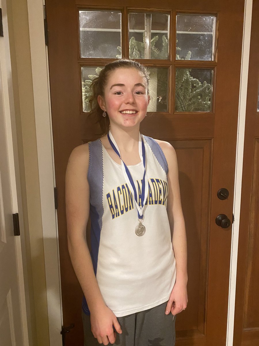 mmalloy1976's tweet photo. Congratulations to Jen Whipple for placing second in shot put and to Jordan Malloy for placing second in the 1600 at Class M states @BaconAthletics @BA_Peel https://t.co/c6c3YXW207