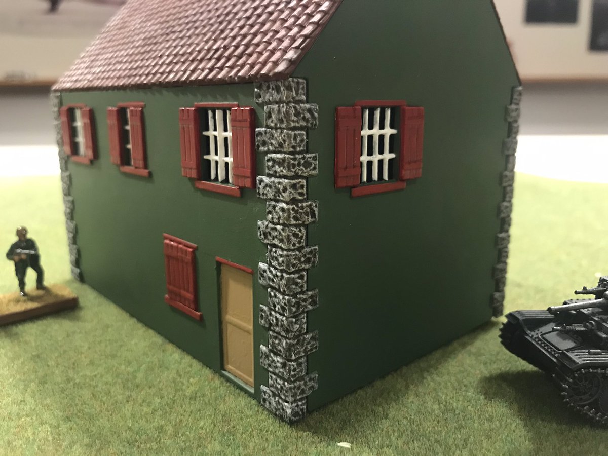 murkyshore's tweet photo. Finished another 1/72 scale Armourfast Farmhouse. A fairly decent model but not up to the standards of Italeri’s 1/72 buildings. #172scale #armourfast #ww2building https://t.co/98TGEoShHT