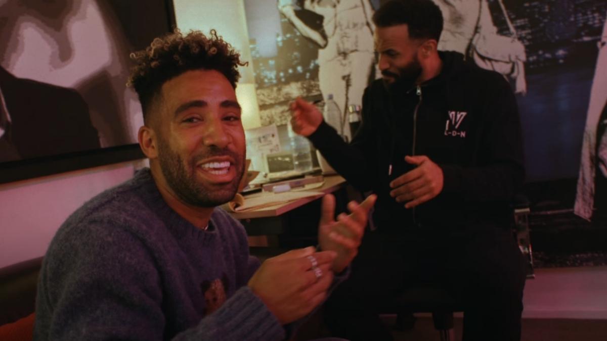 SoulBounce's tweet image. #RWND: @SuperDuperKyle &amp;amp; @CraigDavid Link Up In London In ‘Unreplaceable’ 🇬🇧 bit.ly/UnreplaceableV… #KYLE #CraigDavid #Unreplaceable #SoulBounce #music
