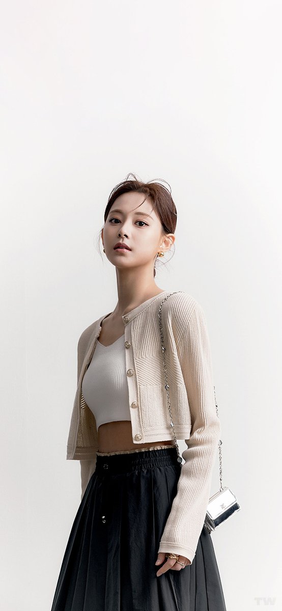 twicewallpapers's tweet photo. TZUYU X ZOOC | 2022 Spring Campaign
4 phone wallpapers
#TWICE #트와이스 #TZUYU #쯔위 https://t.co/bGe3tTbqx3