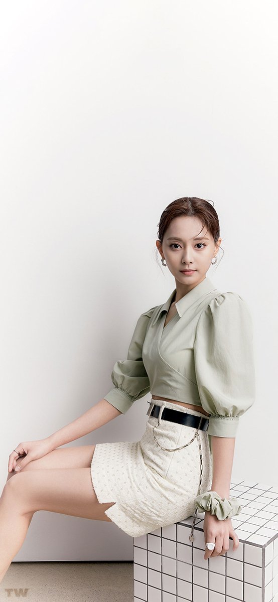 twicewallpapers's tweet photo. TZUYU X ZOOC | 2022 Spring Campaign
4 phone wallpapers
#TWICE #트와이스 #TZUYU #쯔위 https://t.co/bGe3tTbqx3