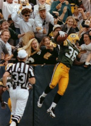 HOF. Packer great!
#lambeauleap