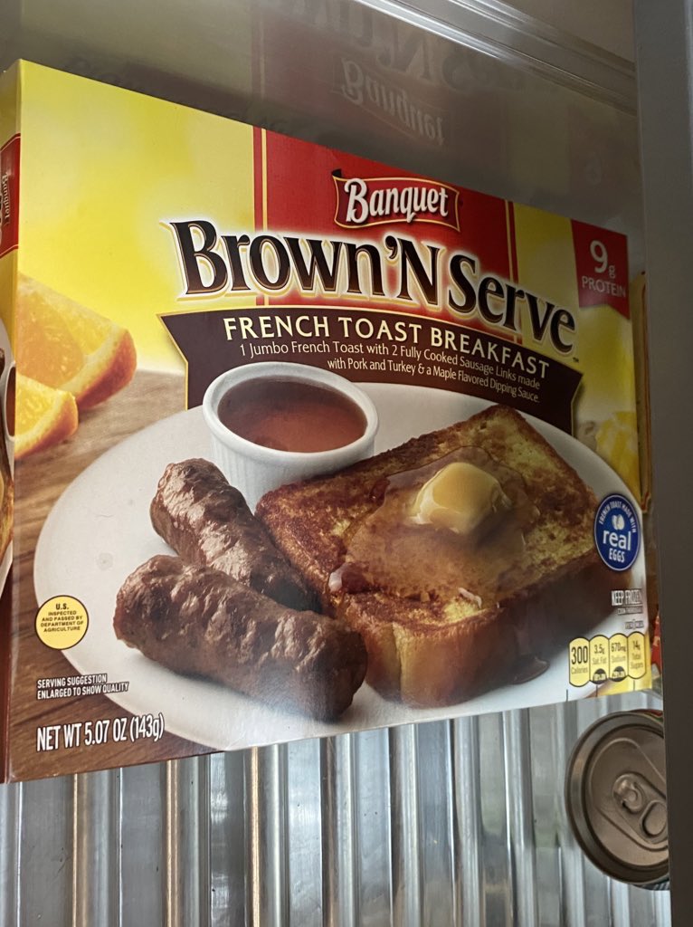 HadleyHegg's tweet photo. break room fridge :( https://t.co/ij1M1sLElv