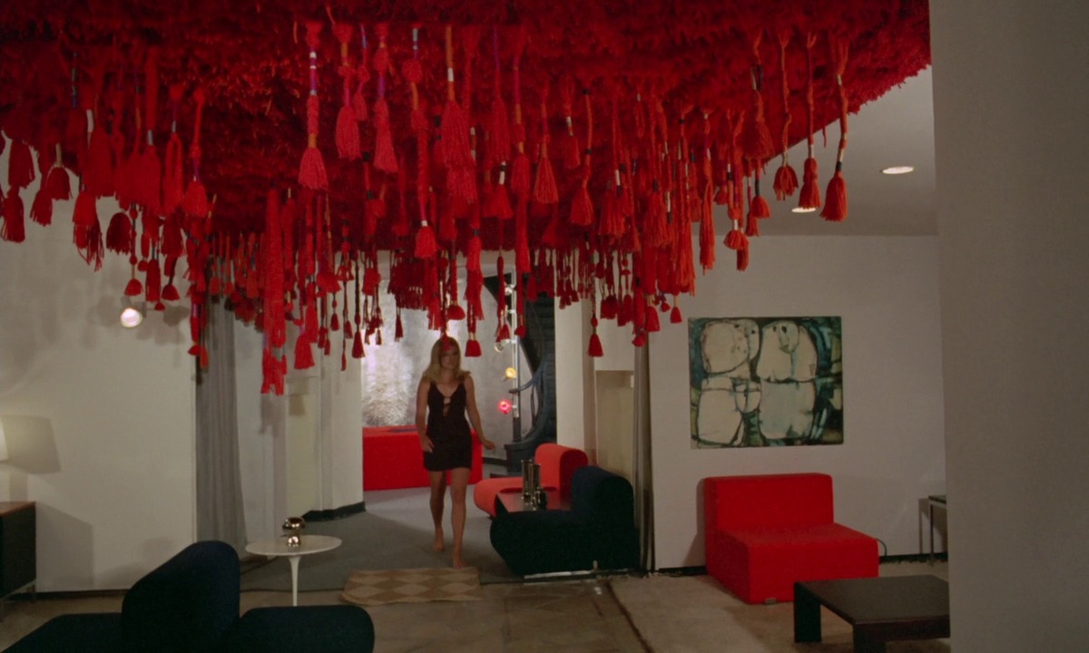 GIALLO_GIALLO's tweet photo. VAMPYROS LESBOS 1971 Jess Franco https://t.co/NNIjRw2oEm