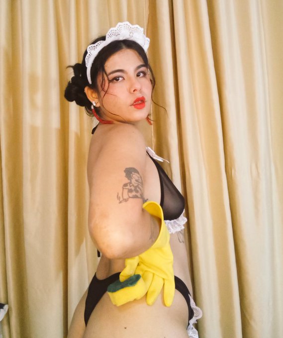 Do I deserve to serve? 🌠 #SorryNotSorry #sick #serve #game #dirty #clean #maid #slave #sinner #saint<a href="/tag/sorrynotsorry"class="tags">#SorryNotSorry</a><a href="/tag/sick"class="tags">#sick</a><a href="/tag/clean"class="tags"><span>#clean</span></a><a href="/tag/dirty"class="tags"><span>#dirty</span></a><a href="/tag/maid"class="tags"><span>#maid</span></a><a href="/tag/game"class="tags"><span>#game</span></a><a href="/tag/slave"class="tags"><span>#slave</span></a><a href="/tag/sinner"class="tags"><span>#sinner</span></a><a href="/tag/serve"class="tags"><span>#serve</span></a>